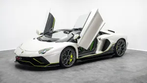 2022 Lamborghini Aventador in dubai