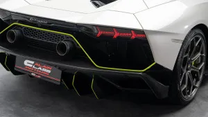 2022 Lamborghini Aventador