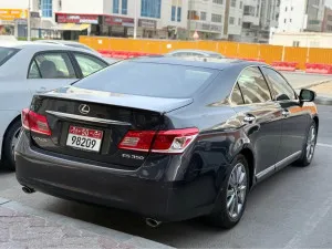 2010 لكزس ES - اي اس