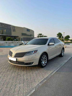 2016 Lincoln MKS