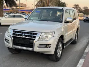 2016 Mitsubishi Pajero in dubai
