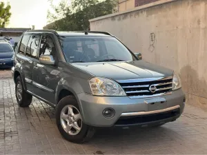 2006 نيسان اكس تريل