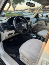 2016 Mitsubishi Pajero