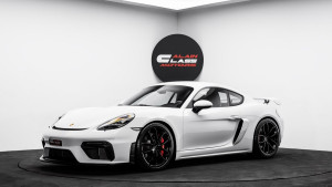 2022 Porsche Cayman