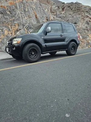 2005 Mitsubishi Pajero