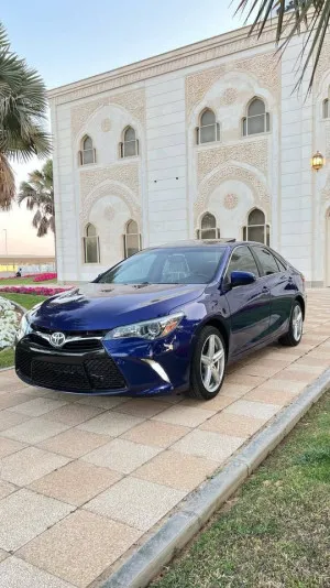 2016 Toyota Camry in dubai