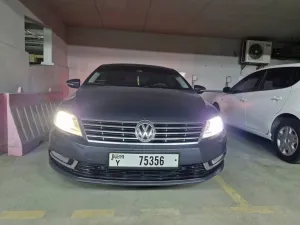 2014 Volkswagen CC in dubai