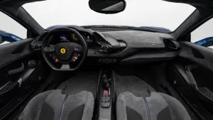2020 فيراري 488 بيستا