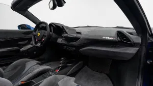 2020 فيراري 488 بيستا
