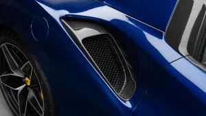 2020 فيراري 488 بيستا