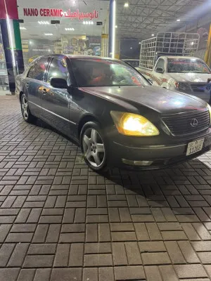2004 Lexus LS 430
