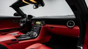 2012 Mercedes-Benz SLS