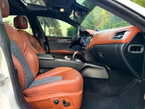 2019 Maserati Ghibli I
