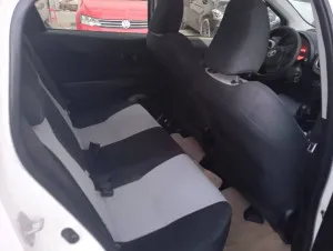 2015 تويوتا ياريس