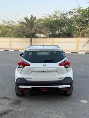 2018 نيسان كيكس