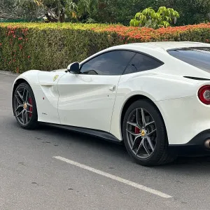 2015 Ferrari F12