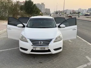 2016 نيسان سنترا in dubai