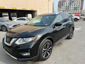 2019 Nissan Rogue in dubai