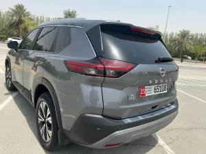2023 نيسان روج