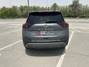 2023 نيسان روج