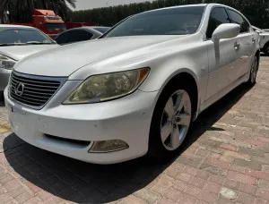 2009 لكزس آل آس ٤٦٠ in dubai