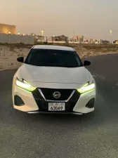 2019 نيسان ماكسيما in dubai