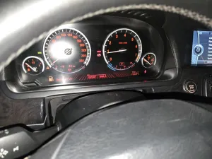 2010 بي أم دابليو الفئة - 7  