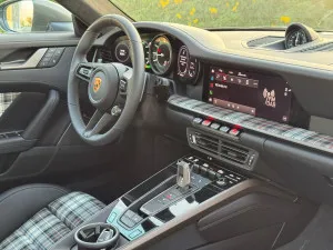 2024 بورش 911 كاريرا