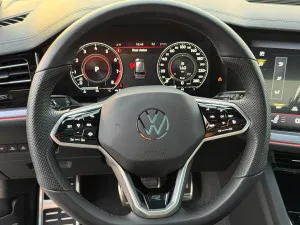 2022 Volkswagen Touareg