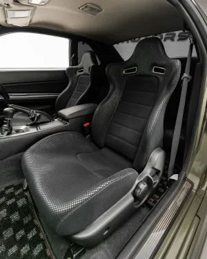 2002 Nissan SkyLine