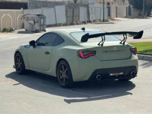 2015 تويوتا ٨٦