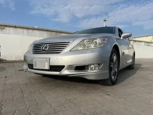2010 لكزس ال اس