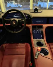 2022 بورش تايكون 