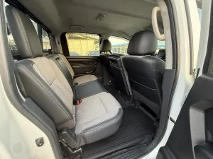 2017 Nissan Titan