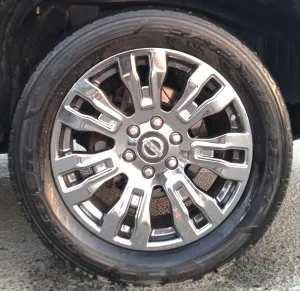 2017 Nissan Titan