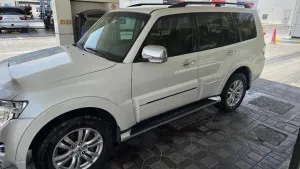 2018 Mitsubishi Pajero