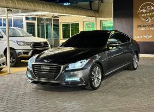 2017 جينيسس جي ٨٠ in dubai