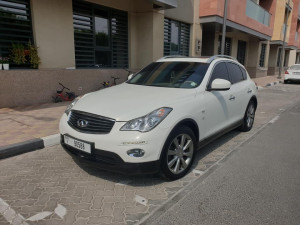 2015 Infiniti QX50 in dubai