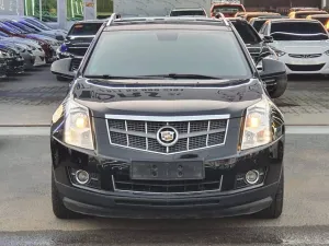 2011 Cadillac SRX in dubai