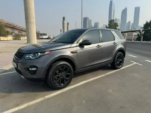 2015 Land Rover Discovery in dubai