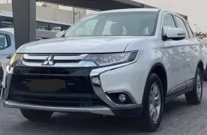 2017 Mitsubishi Outlander in dubai