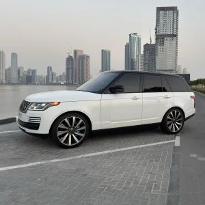 2019 لاند روفر رينج روفر in dubai