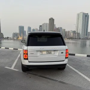 2019 لاند روفر رينج روفر