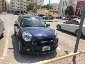2016 Mini Countryman in dubai