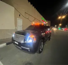 2011 GMC Yukon in dubai