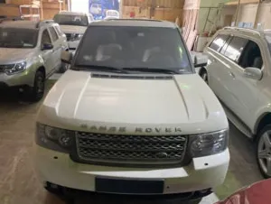 2010 Land Rover Range Rover in dubai