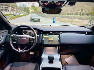 2025 Land Rover Range Rover Velar