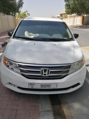 2011 Honda Odyssey in dubai