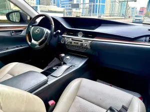 2015 Lexus ES