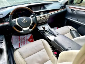 2015 Lexus ES